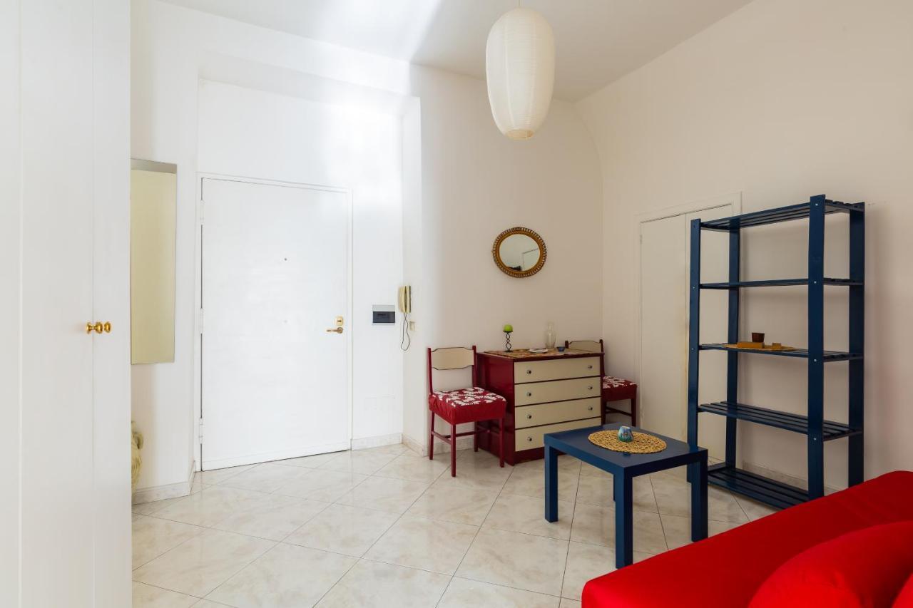 Riviera 40 Cozy Flat Close The Promenade By Napoliapartments Apartment Naples