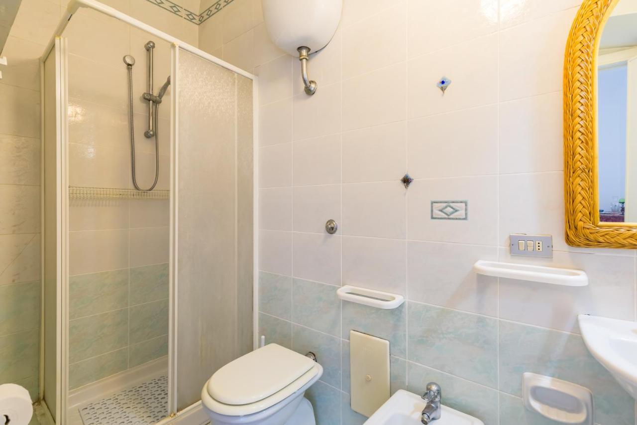 Riviera 40 Cozy Flat Close The Promenade By Napoliapartments Apartment *