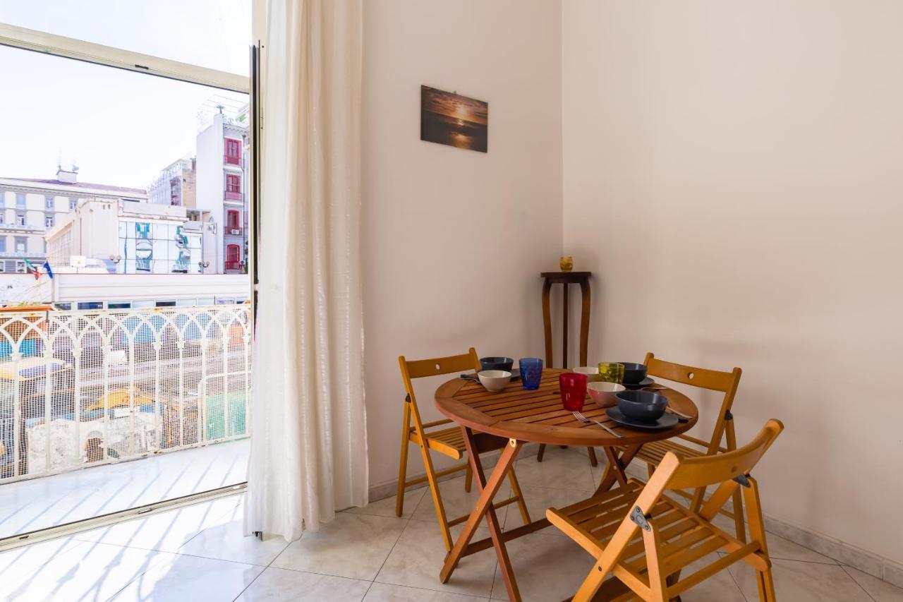 Riviera 40 Cozy Flat Close The Promenade By Napoliapartments Apartment Naples
