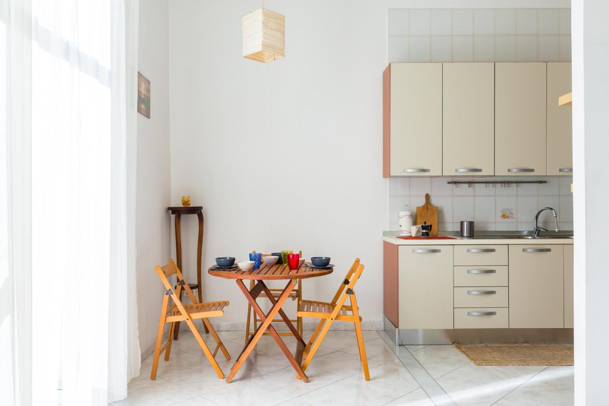 Riviera 40 Cozy Flat Close The Promenade By Napoliapartments Naples